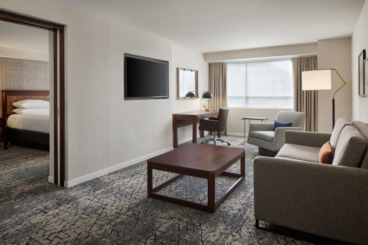 Sheraton Valley Forge King Of Prussia Exterior photo