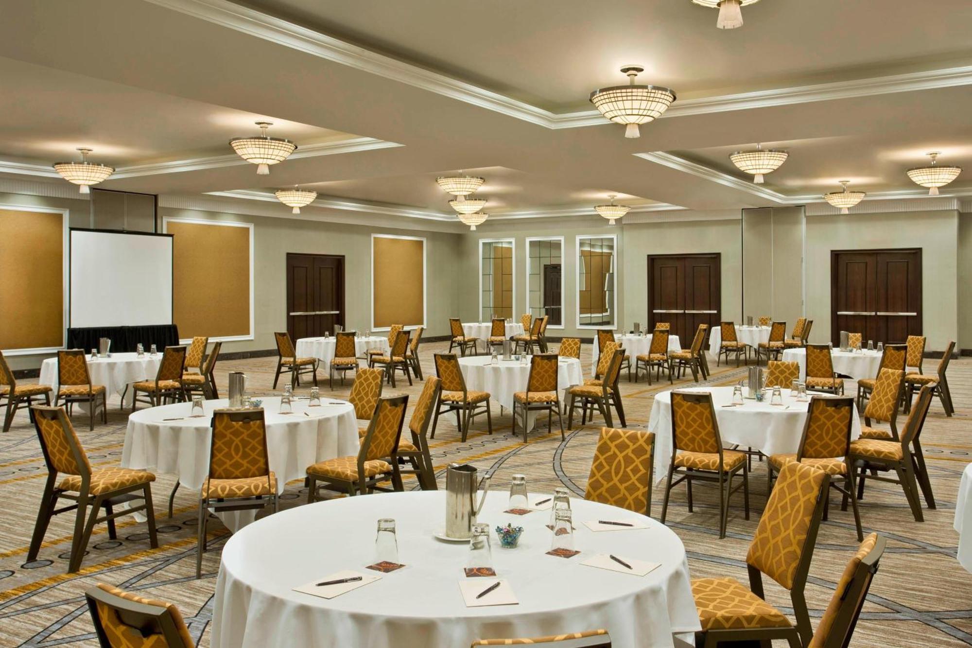 Sheraton Valley Forge King Of Prussia Exterior photo
