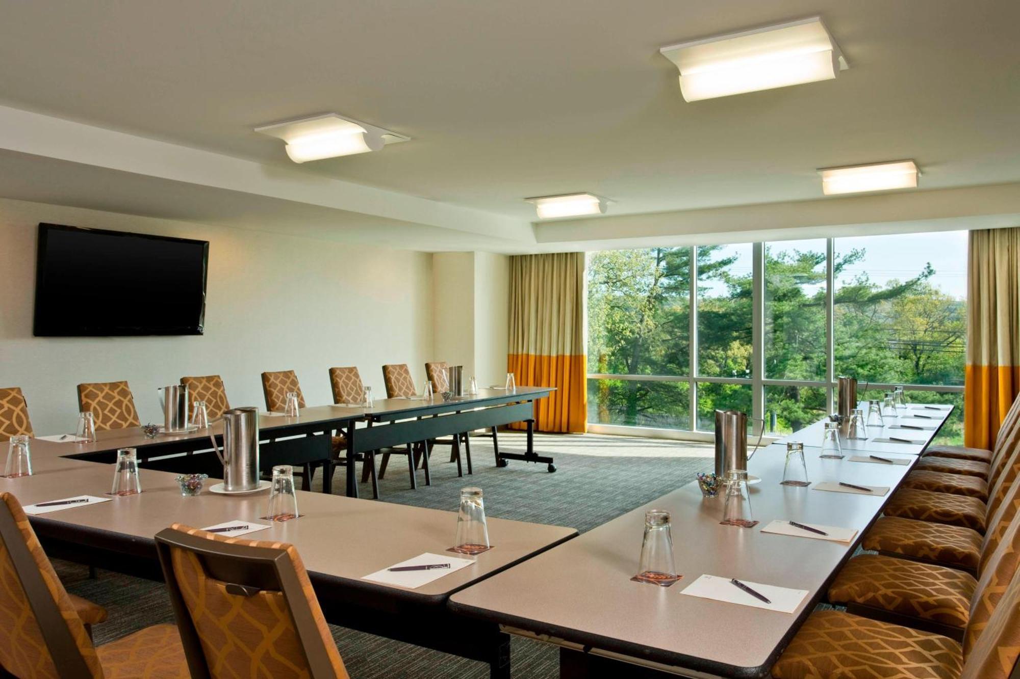 Sheraton Valley Forge King Of Prussia Exterior photo