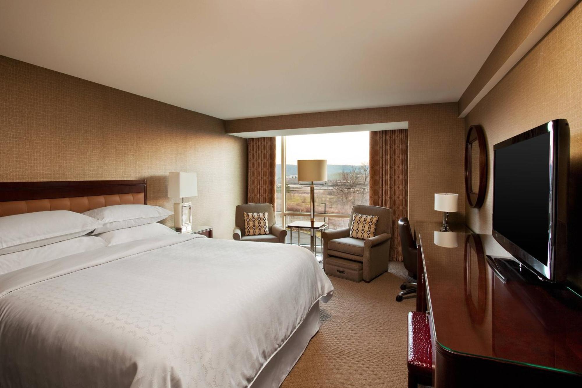 Sheraton Valley Forge King Of Prussia Exterior photo